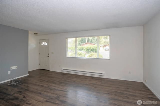 Property photo for 8901 Quinault Loop Ne, Olympia photo 3