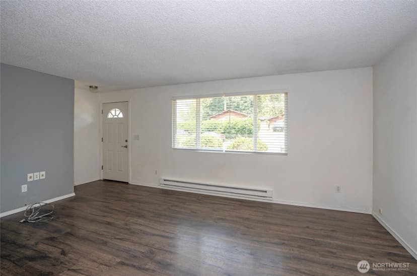 Property photo for 8901 Quinault Loop Ne, Olympia photo 3