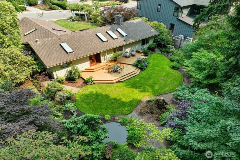 Property photo for 12909 Ne 28th Street, Bellevue photo 35