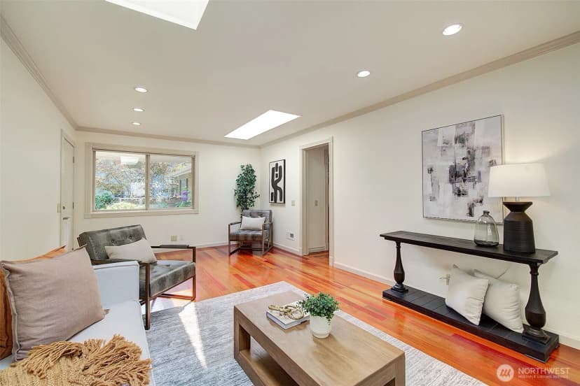 Property photo for 12909 Ne 28th Street, Bellevue photo 25