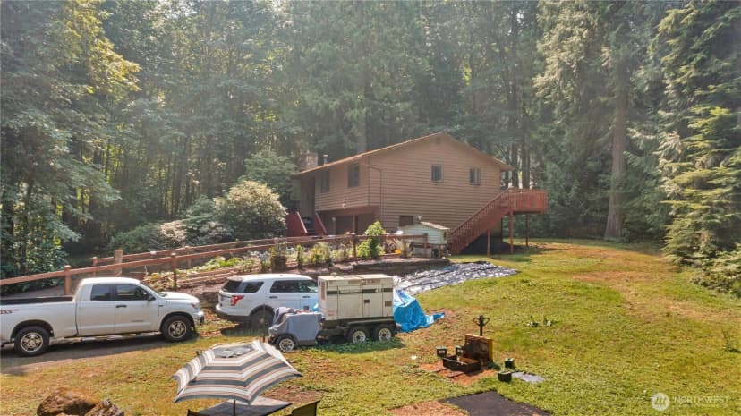 Property photo for 17909 230th Avenue Ne, Woodinville photo 36