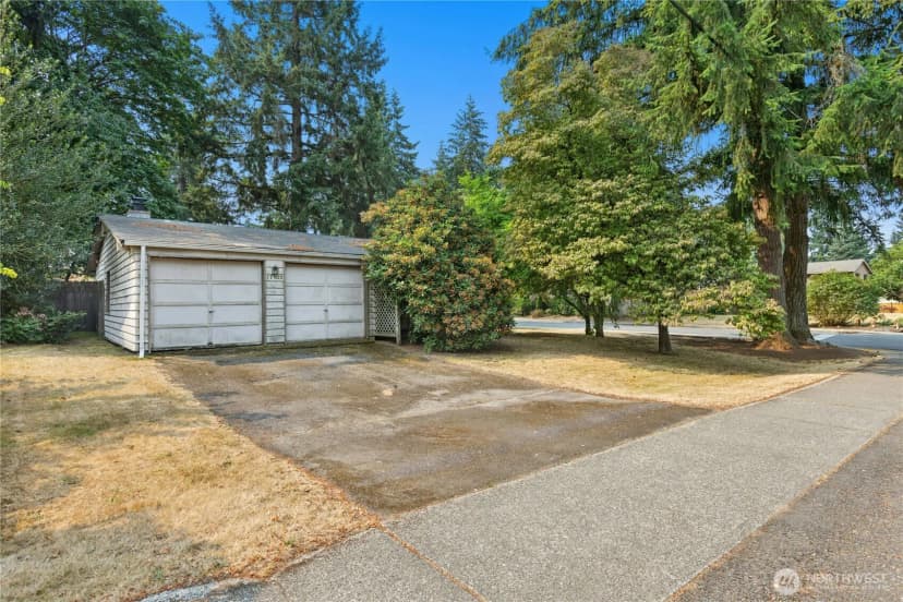 Property photo for 17103 Ne 95th Street, Redmond photo 8