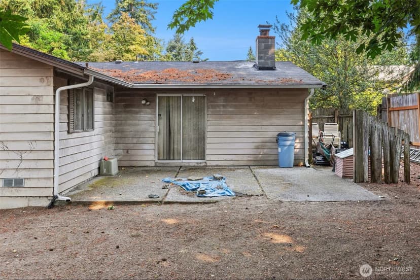 Property photo for 17103 Ne 95th Street, Redmond photo 9