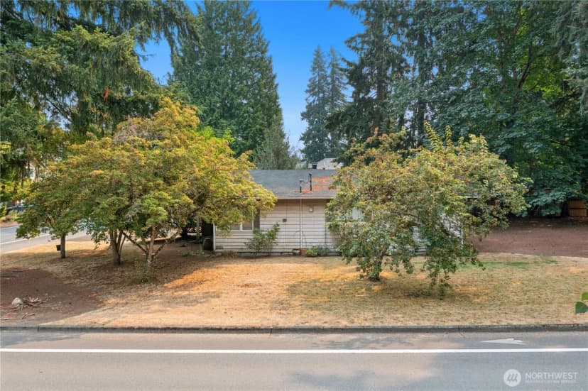 Property photo for 17103 Ne 95th Street, Redmond photo 13