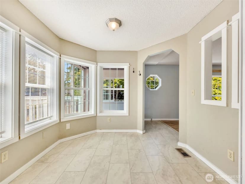 Property photo for 29044 R Street, Ocean Park photo 16
