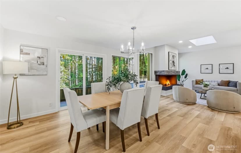 Property photo for 4200 W Lake Sammamish Parkway Se, Bellevue photo 7