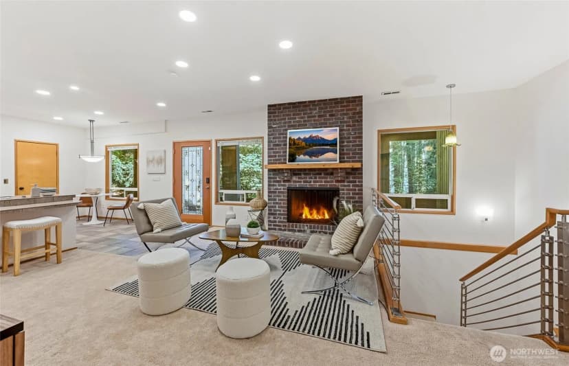 Property photo for 4200 W Lake Sammamish Parkway Se, Bellevue photo 20