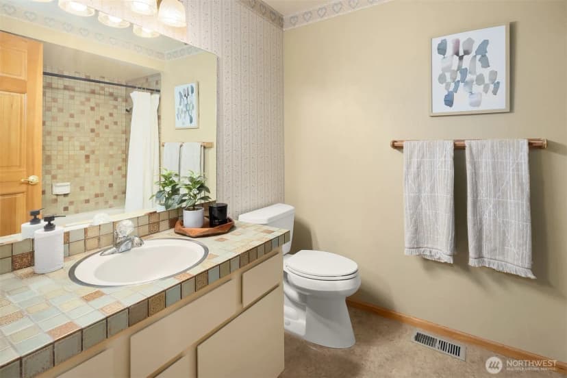 Property photo for 12016 106th Avenue Ne, Kirkland photo 17