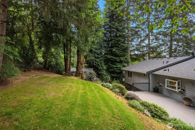 Property photo for 12016 106th Avenue Ne, Kirkland photo 29
