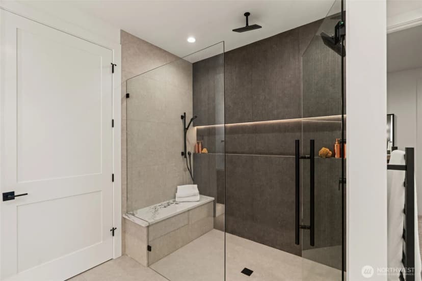 Property photo for 15019 Se 16th Street, Bellevue photo 27