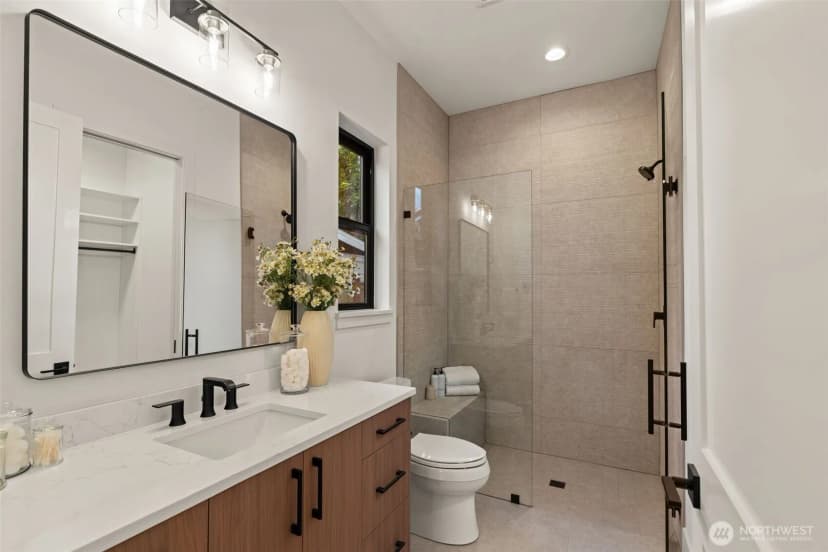 Property photo for 15019 Se 16th Street, Bellevue photo 19