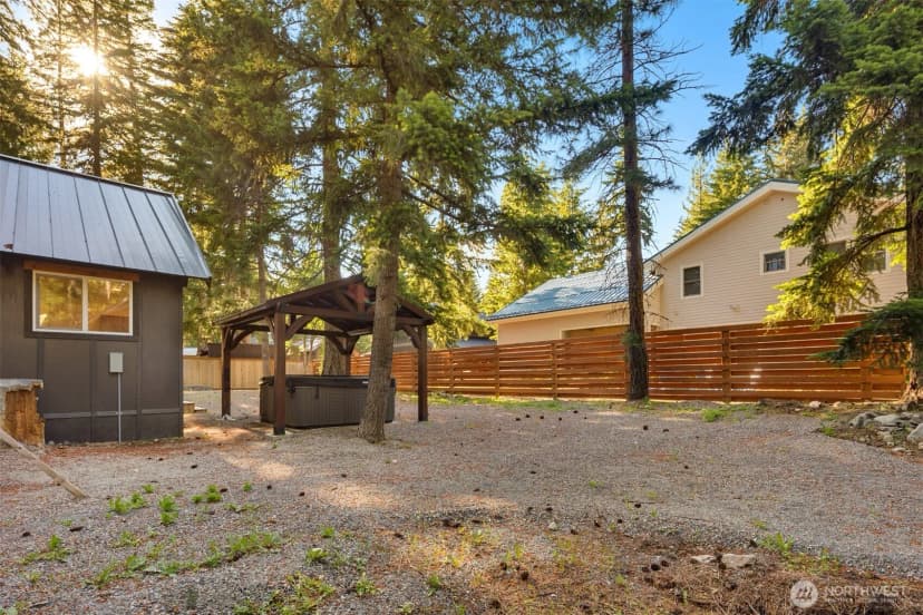 Property photo for 71 Tamarack Lane, Ronald photo 31