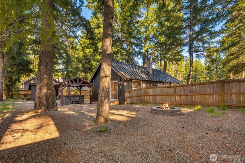 Property photo for 71 Tamarack Lane, Ronald photo 34