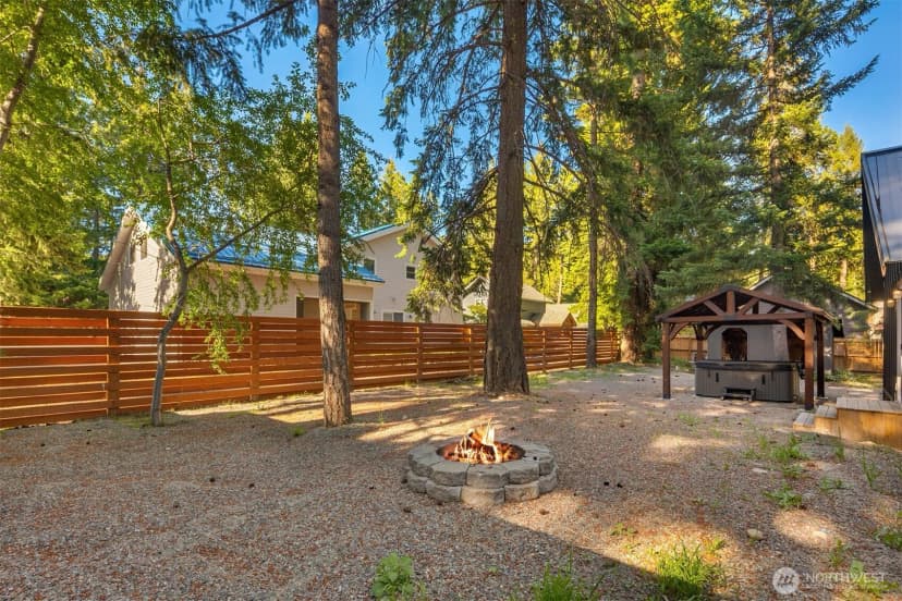 Property photo for 71 Tamarack Lane, Ronald photo 33