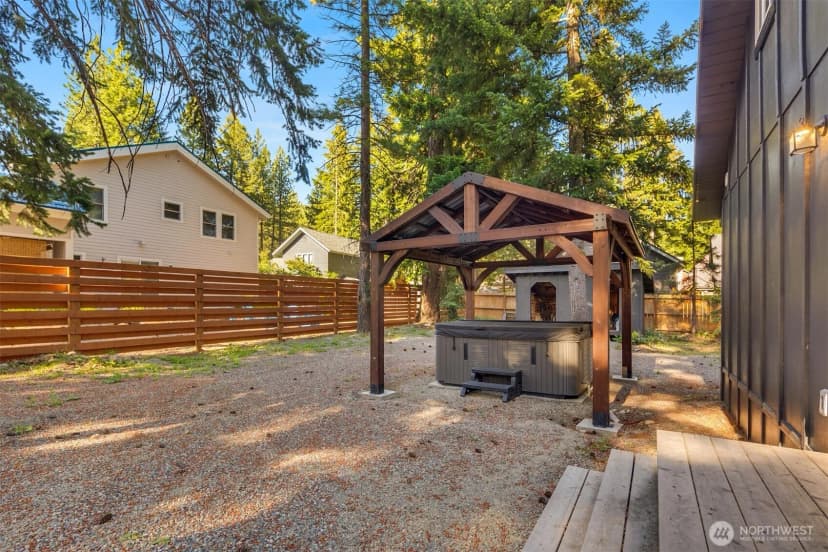 Property photo for 71 Tamarack Lane, Ronald photo 26