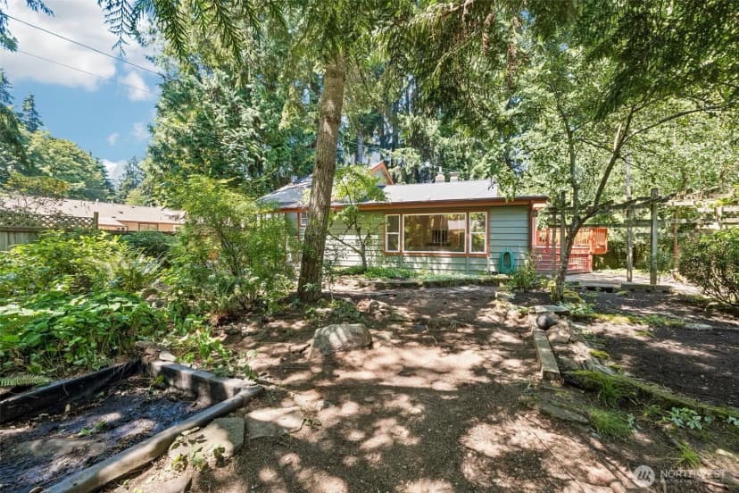 Property photo for 7629 236th Street Sw, Edmonds photo 37