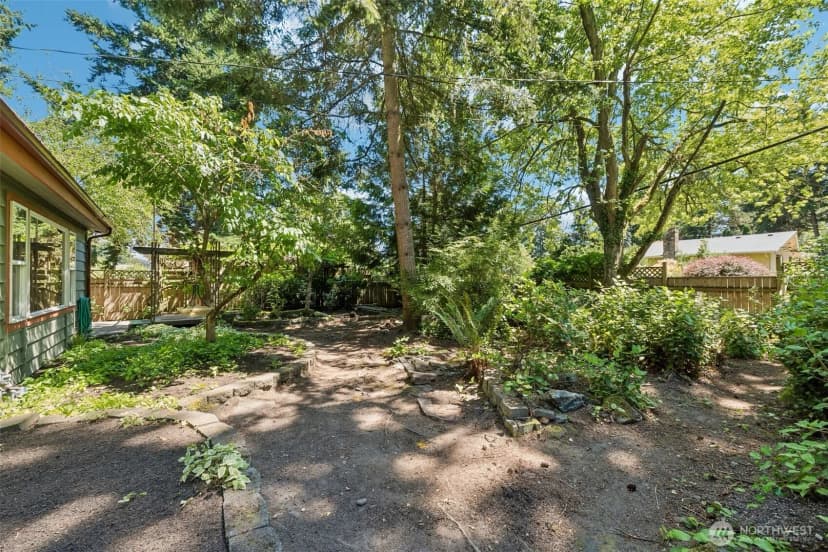 Property photo for 7629 236th Street Sw, Edmonds photo 36