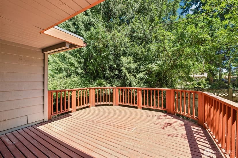 Property photo for 7629 236th Street Sw, Edmonds photo 32