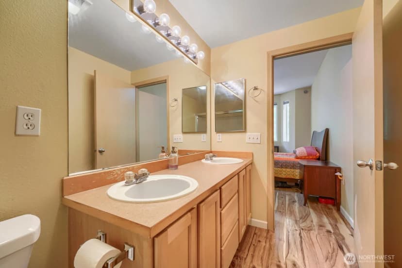 Property photo for 701 Harrington Place Se #1138, Renton photo 15