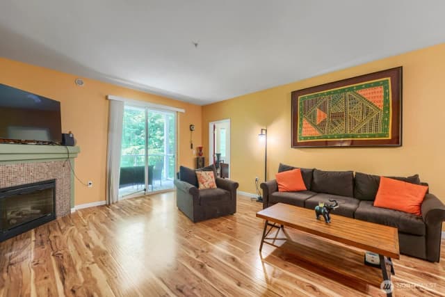 Property photo for 701 Harrington Place Se #1138, Renton photo 3