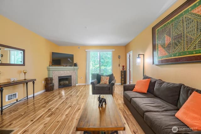 Property photo for 701 Harrington Place Se #1138, Renton photo 4