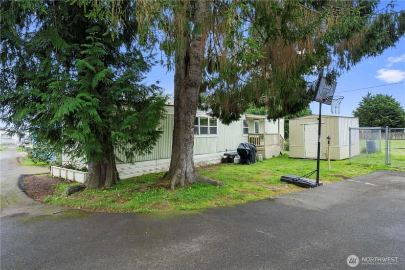 Property photo for 4425 Meridian Avenue N #28, Tulalip photo 15