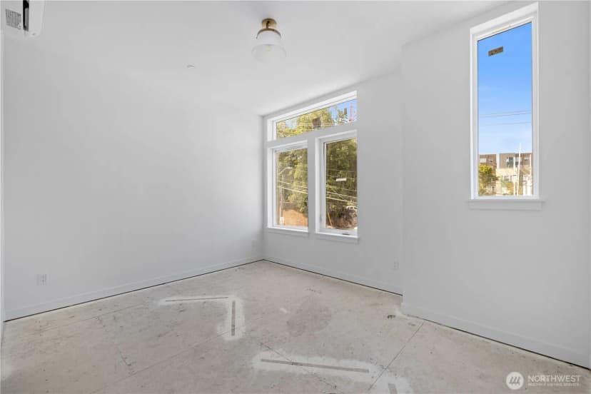 Property photo for 1825 E Pine Street, Seattle photo 15
