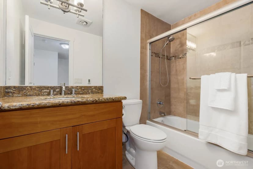 Property photo for 8503 Bowdoin Way #201, Edmonds photo 14