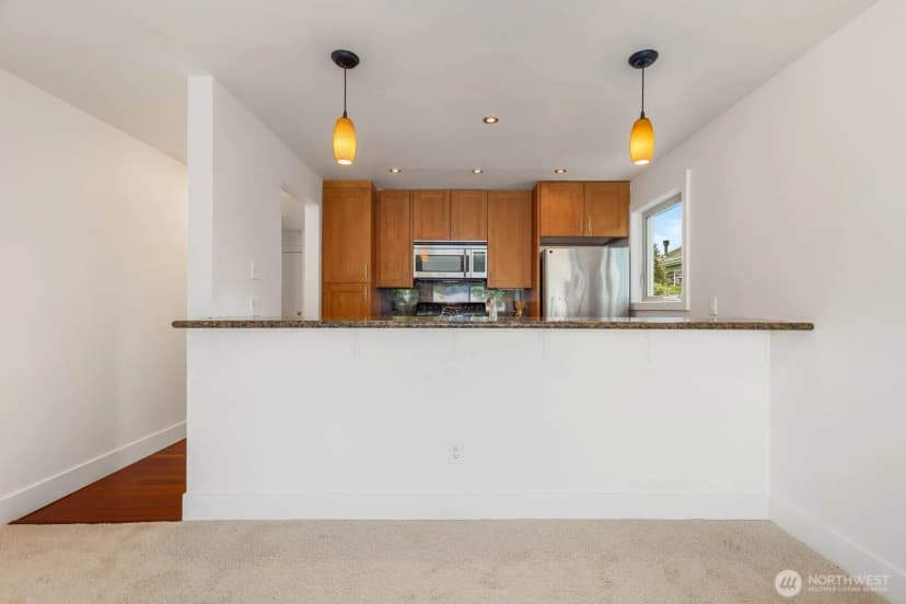 Property photo for 8503 Bowdoin Way #201, Edmonds photo 7