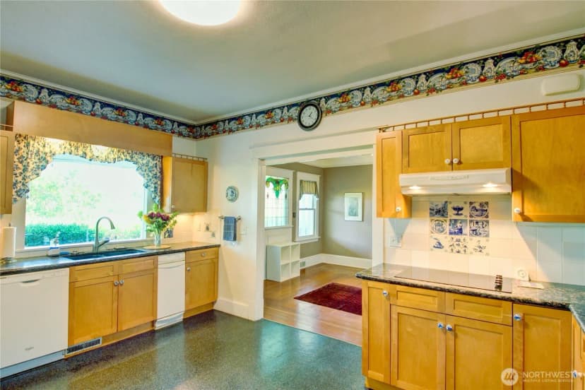 Property photo for 17439 Mclean Road, Mount Vernon photo 13