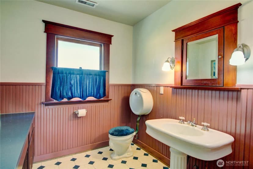 Property photo for 17439 Mclean Road, Mount Vernon photo 28