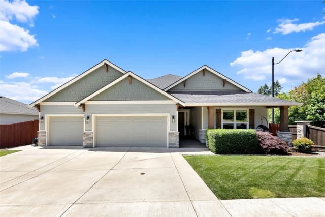 Property photo for 2918 Ne 4th Avenue, Battle Ground