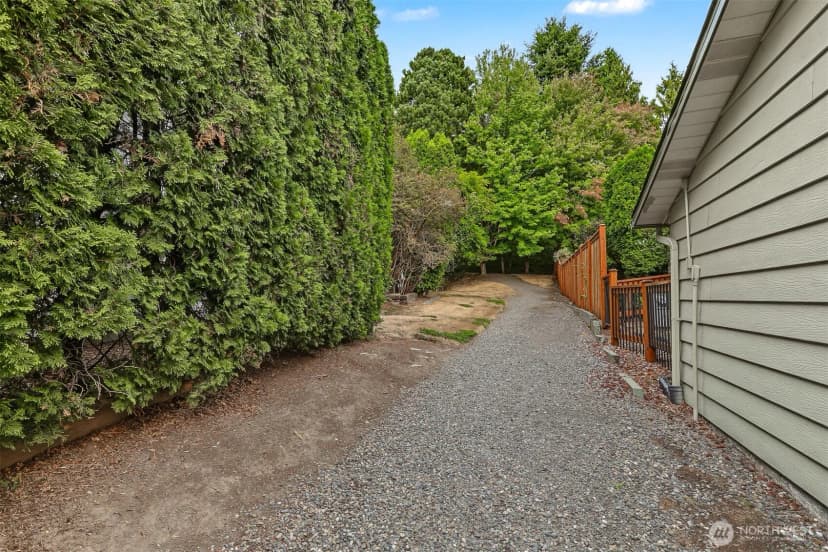 Property photo for 23730 9th Place W, Bothell photo 39