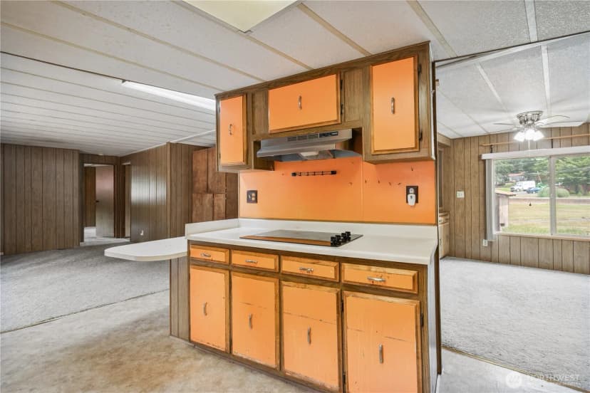 Property photo for 1077 Coal Creek Road, Longview photo 13
