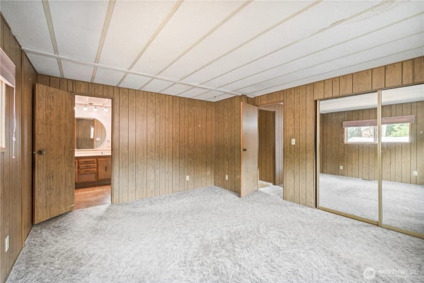 Property photo for 1077 Coal Creek Road, Longview photo 15