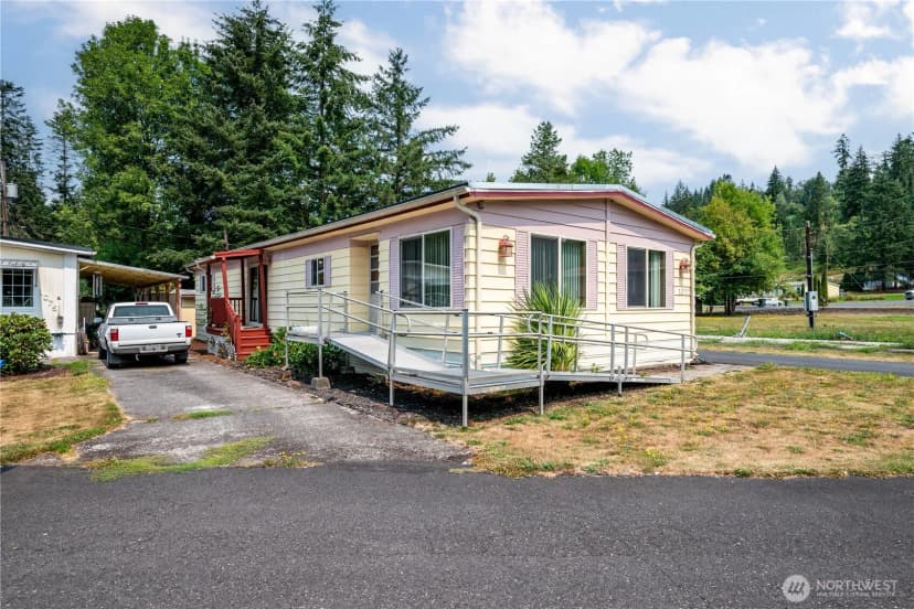 Property photo for 1077 Coal Creek Road, Longview photo 24