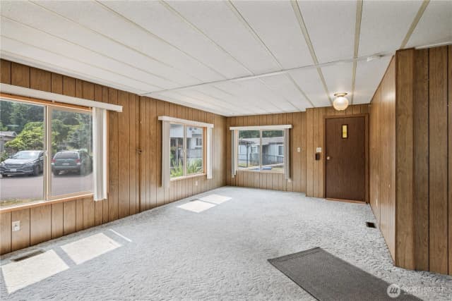 Property photo for 1077 Coal Creek Road, Longview photo 4