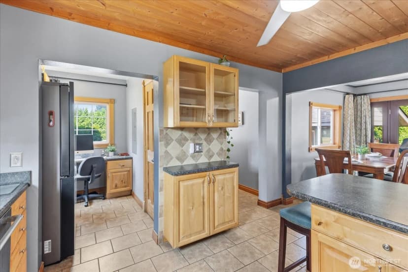 Property photo for 8431 123rd Ave Ne Avenue Ne, Lake Stevens photo 13