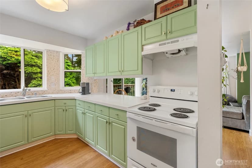 Property photo for 3374 Northwest Avenue #202, Bellingham photo 11
