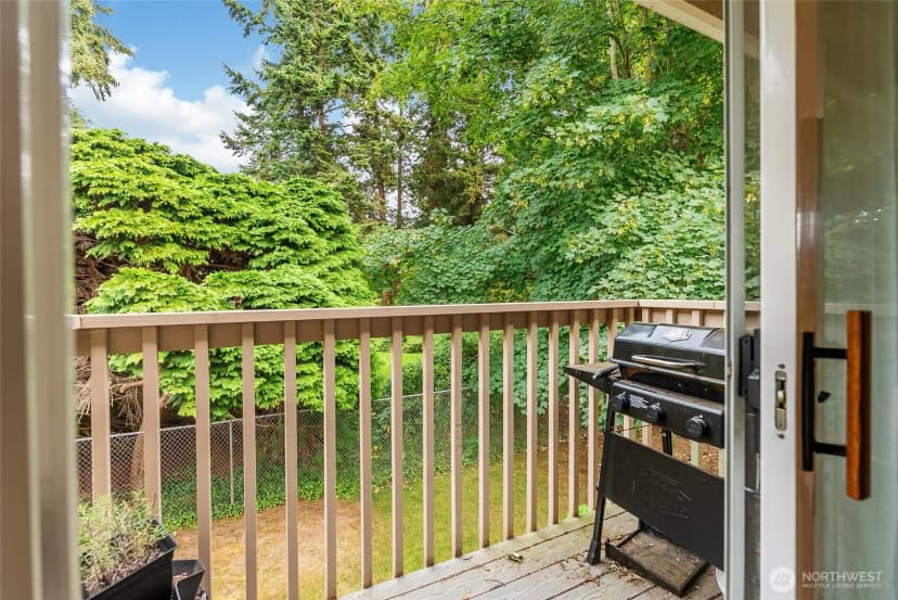 Property photo for 3374 Northwest Avenue #202, Bellingham photo 8