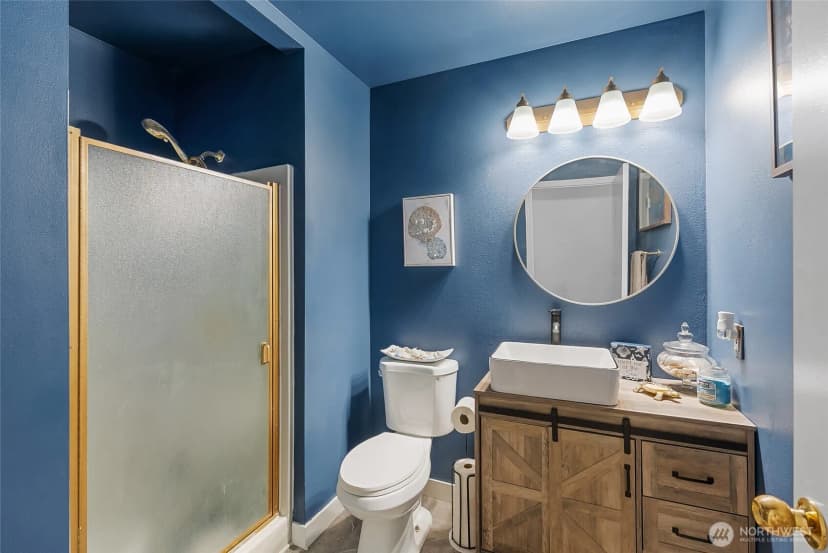Property photo for 3374 Northwest Avenue #202, Bellingham photo 17
