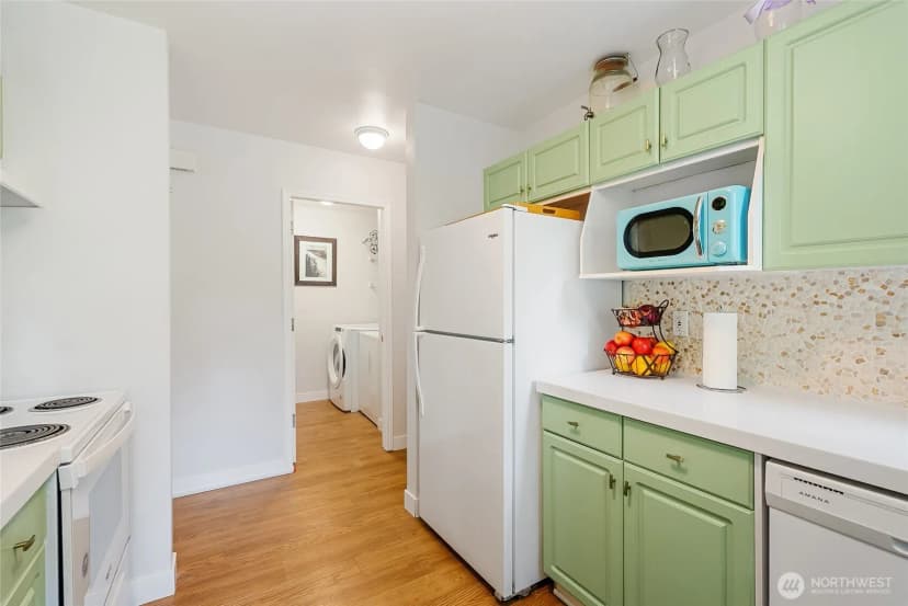 Property photo for 3374 Northwest Avenue #202, Bellingham photo 12
