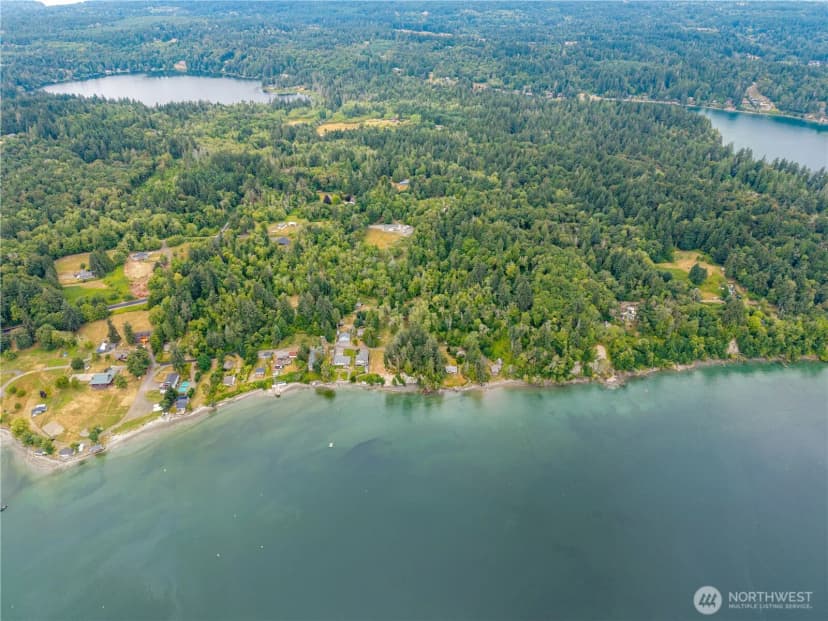 Property photo for 411 151st Avenue Ct Sw, Lakebay photo 3