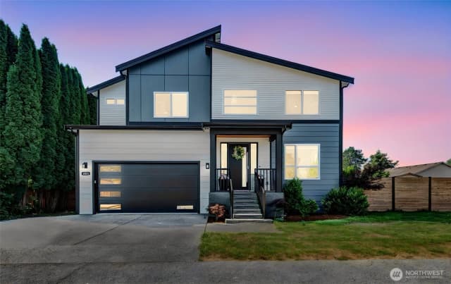 Property photo for 1834 Barrington Lane, Burlington