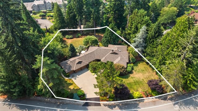 Property photo for 22007 Ne 140th Way, Woodinville photo 5