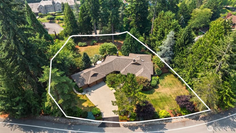 Property photo for 22007 Ne 140th Way, Woodinville photo 5