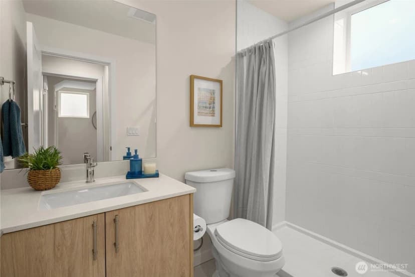 Property photo for 3918 S Juneau Street, Seattle photo 15