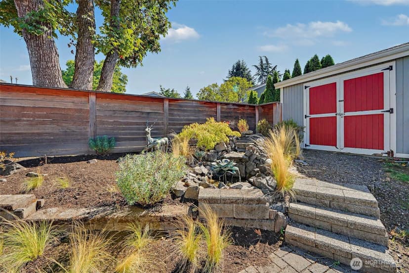 Property photo for 805 N 31st Street, Renton photo 28