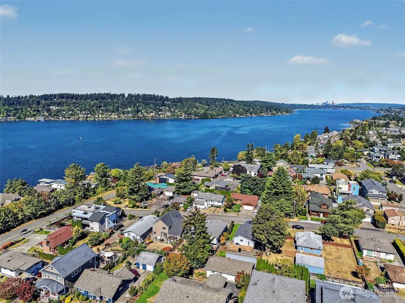 Property photo for 805 N 31st Street, Renton photo 6