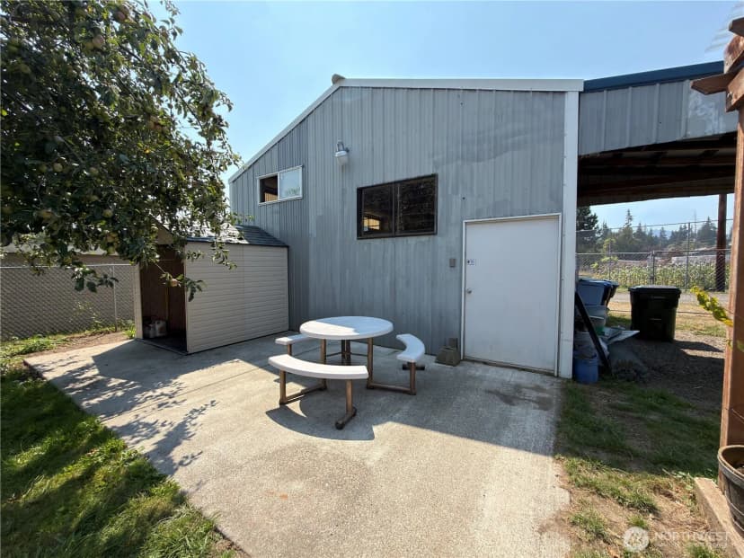 Property photo for 828 W 10th Street, Port Angeles photo 20